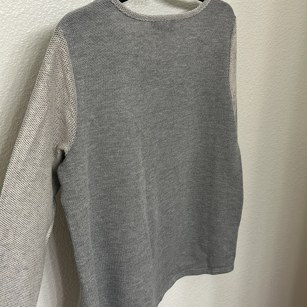 Grey sweater - Picture 5 of 5